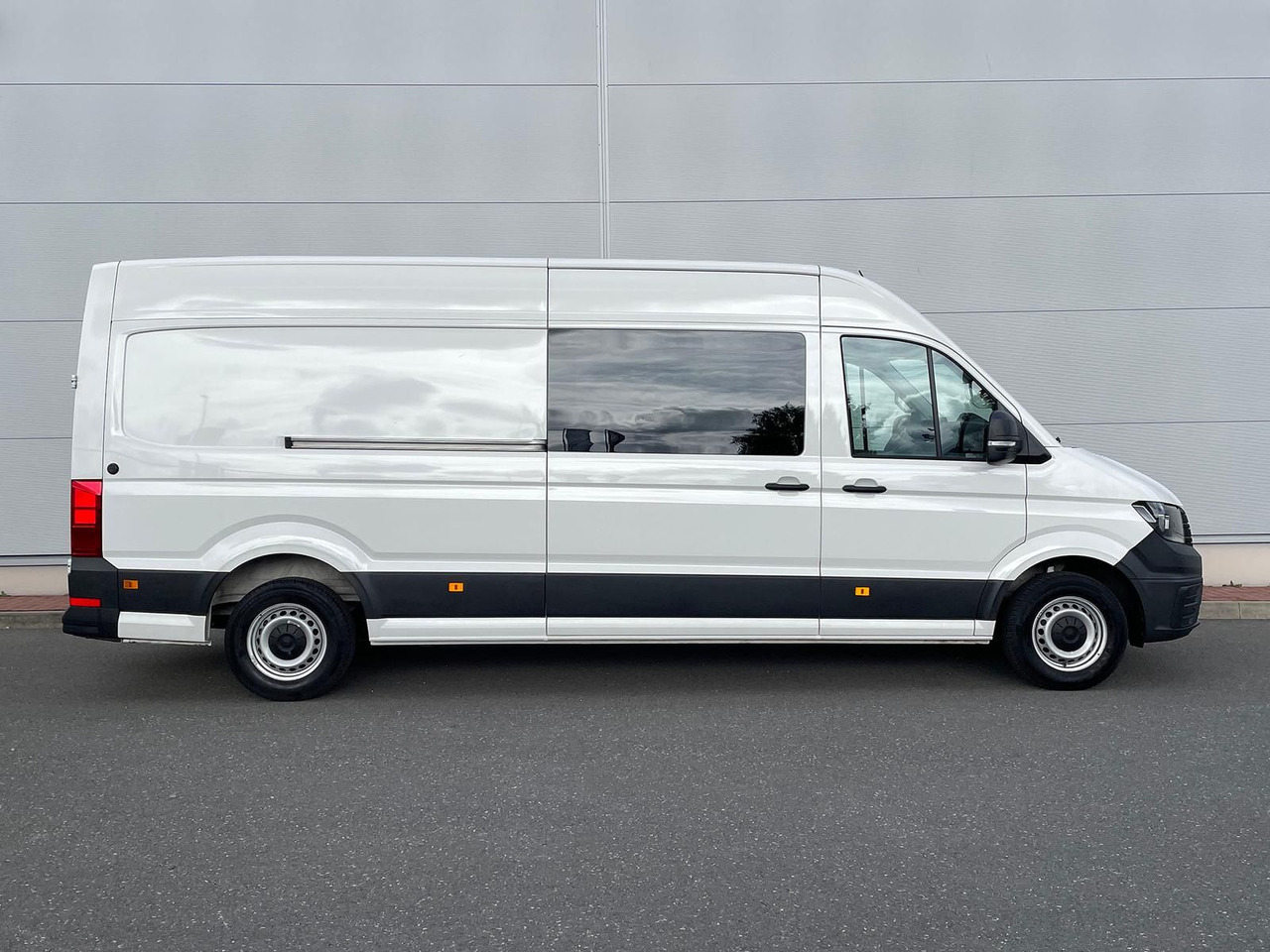 Volkswagen Crafter MIXTO 35 L4H3 KAMERA KLIMA SITZHZ DAB - Furgão de passageiros: foto 5 Volkswagen Crafter MIXTO 35 L4H3 KAMERA KLIMA SITZHZ DAB - Furgão de passageiros: foto 5