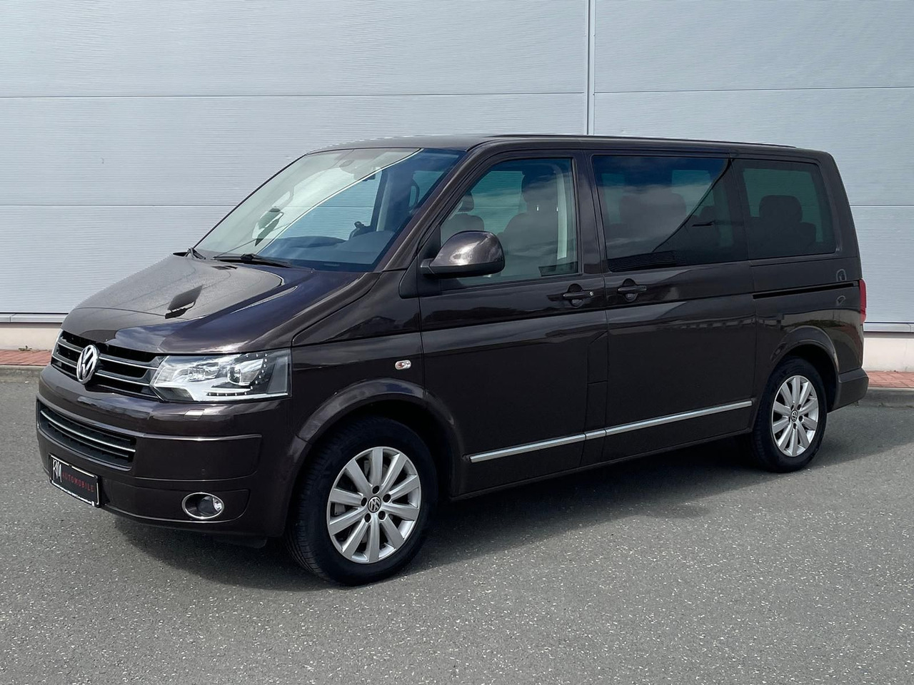 Volkswagen T5 Multivan Highline 4M LEDER AHK MFL - Minibus, Furgão de passageiros: foto 1 Volkswagen T5 Multivan Highline 4M LEDER AHK MFL - Minibus, Furgão de passageiros: foto 1