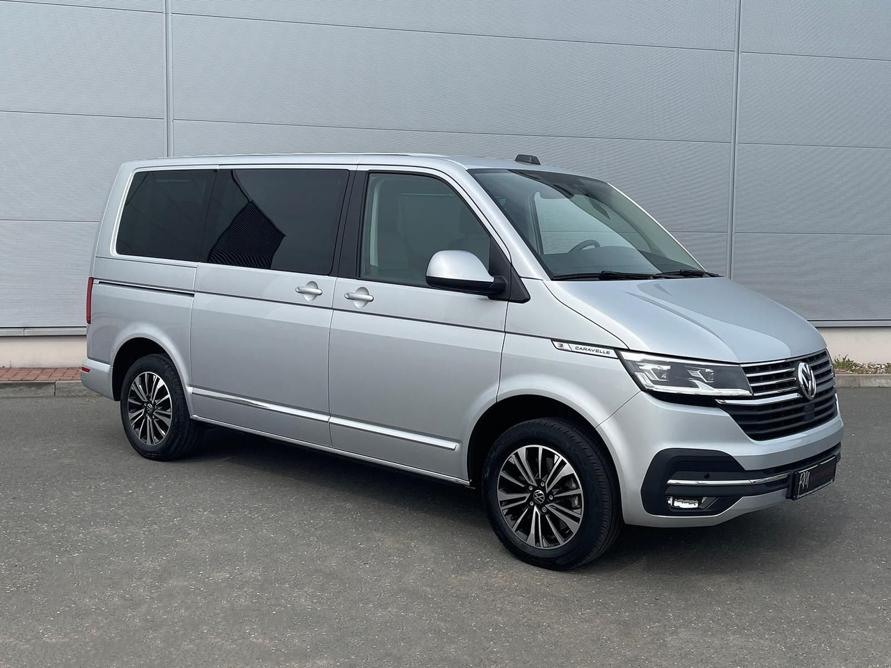 Volkswagen T6.1 Caravelle Highline STANDHZ NAVI LEDER PDC - Furgão de passageiros: foto 2 Volkswagen T6.1 Caravelle Highline STANDHZ NAVI LEDER PDC - Furgão de passageiros: foto 2