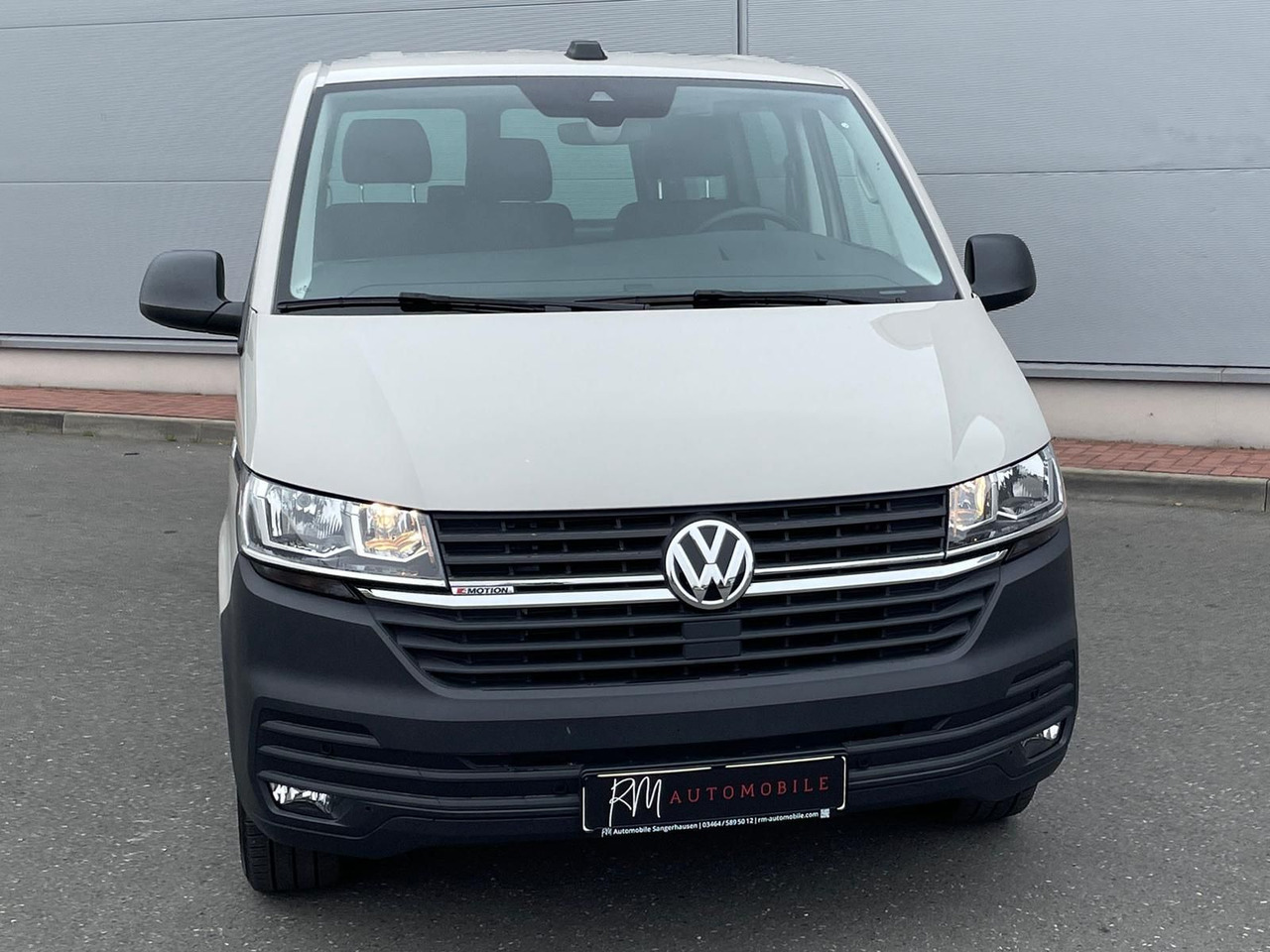 Volkswagen T6.1 Transporter 2.0 TDI lang 4MOTION SITZHZ NAV - Furgão: foto 3 Volkswagen T6.1 Transporter 2.0 TDI lang 4MOTION SITZHZ NAV - Furgão: foto 3