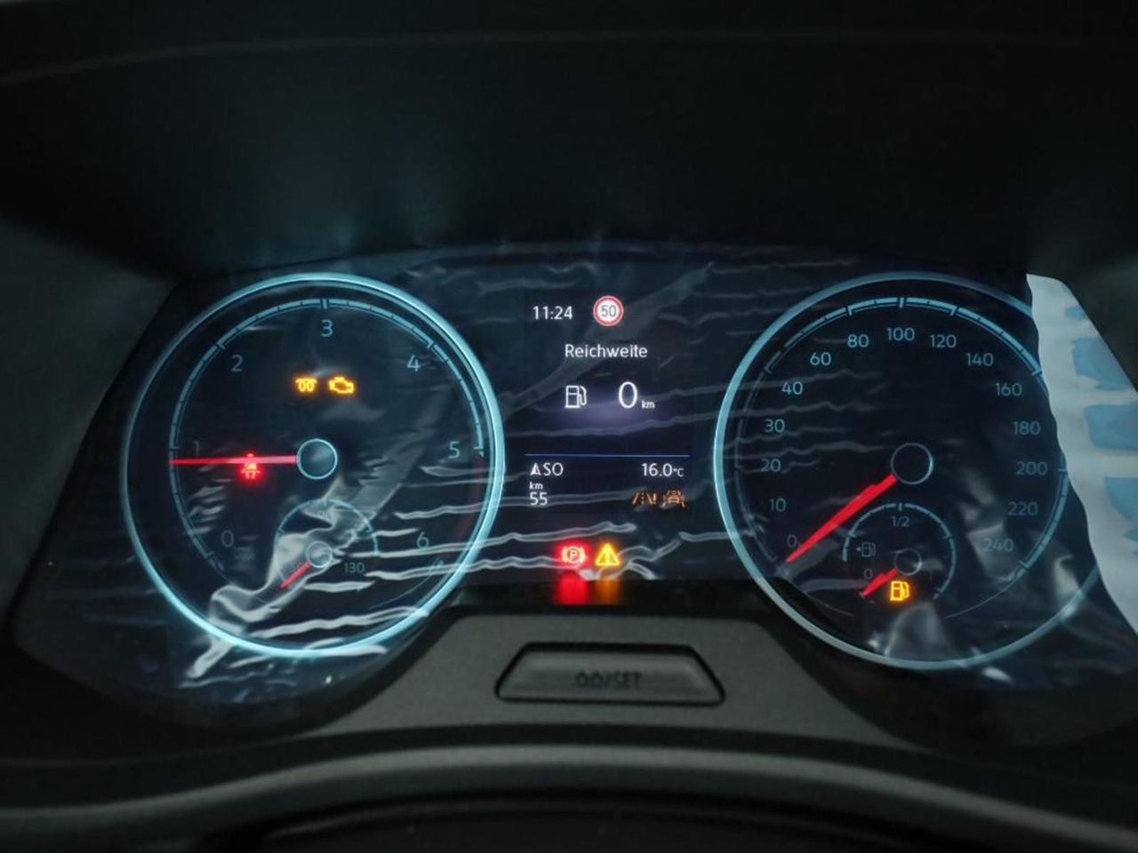 Volkswagen T6.1 Transporter Kombi KR LED STANDHZ ACC NAVI - Carrinha: foto 3 Volkswagen T6.1 Transporter Kombi KR LED STANDHZ ACC NAVI - Carrinha: foto 3