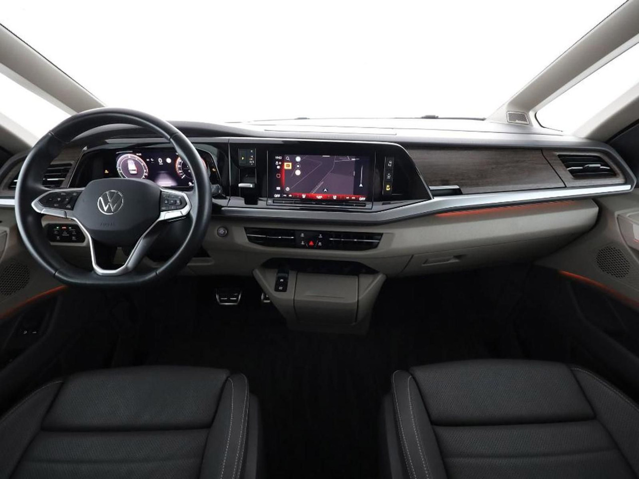 Volkswagen T7 Multivan Style eHybrid LR 4MOTION AHK ACC - Minibus, Furgão de passageiros: foto 4 Volkswagen T7 Multivan Style eHybrid LR 4MOTION AHK ACC - Minibus, Furgão de passageiros: foto 4