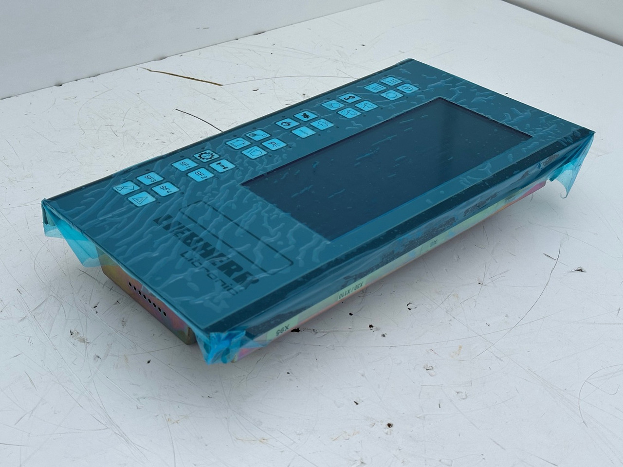 LIEBHERR Original Baggerdisplay Typ:DISP01A mit ID-Nr.6001534 – ID-Nr.6001597 – ID-Nr.6001604 – ID-Nr.6001724 – ID-Nr.975777001. A900LI,A900ZW,A902LI,A912LI,A922LI,A932LI,A954LI. #975777001.018016# - Sistema elétrico por Escavadeira de rodas: foto 5 LIEBHERR Original Baggerdisplay Typ:DISP01A mit ID-Nr.6001534 – ID-Nr.6001597 – ID-Nr.6001604 – ID-Nr.6001724 – ID-Nr.975777001. A900LI,A900ZW,A902LI,A912LI,A922LI,A932LI,A954LI. #975777001.018016# - Sistema elétrico por Escavadeira de rodas: foto 5