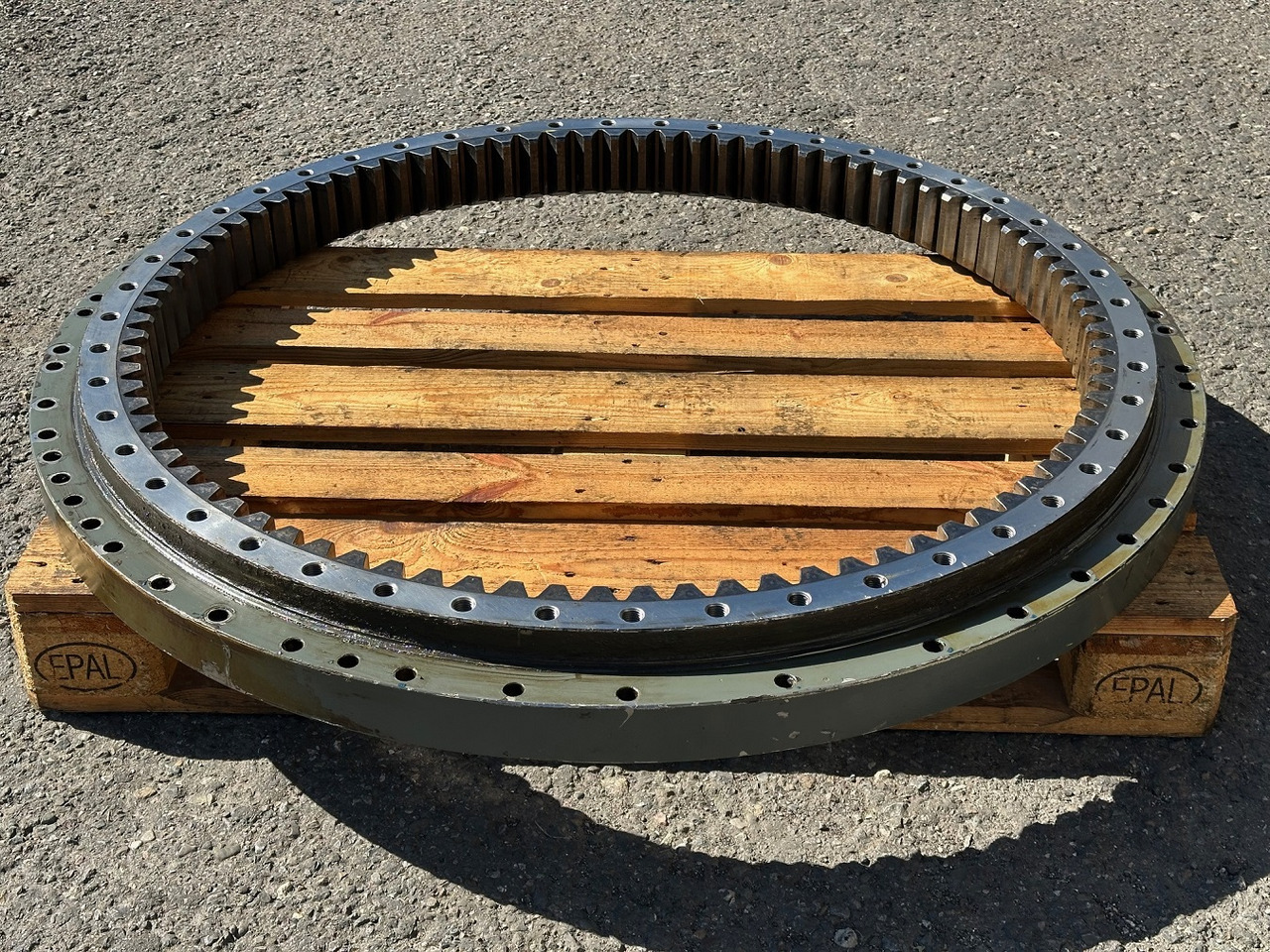 LIEBHERR Original Drehkranz – Kugeldrehverbindung mit ID-Nr.11690802. R920 S-1545,R920-1545,R922 LC-1442,R922 LC-1443,R922-1442,R924 LC-1444,R924 LC-1445,R924-1444,R925-1444. #11690802.N10220272# - Coroa de giro por Escavadora de rastos: foto 4 LIEBHERR Original Drehkranz – Kugeldrehverbindung mit ID-Nr.11690802. R920 S-1545,R920-1545,R922 LC-1442,R922 LC-1443,R922-1442,R924 LC-1444,R924 LC-1445,R924-1444,R925-1444. #11690802.N10220272# - Coroa de giro por Escavadora de rastos: foto 4