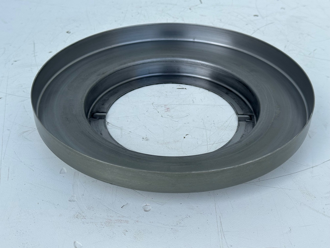 Liebherr Abdeckblech ID-Nr.90005702. SAT325/274 - SAT325/294. R936, R940, R946, R950, RZG390. #90005702.FR.40254# - Motor de giro por Escavadora de rastos: foto 4 Liebherr Abdeckblech ID-Nr.90005702. SAT325/274 - SAT325/294. R936, R940, R946, R950, RZG390. #90005702.FR.40254# - Motor de giro por Escavadora de rastos: foto 4