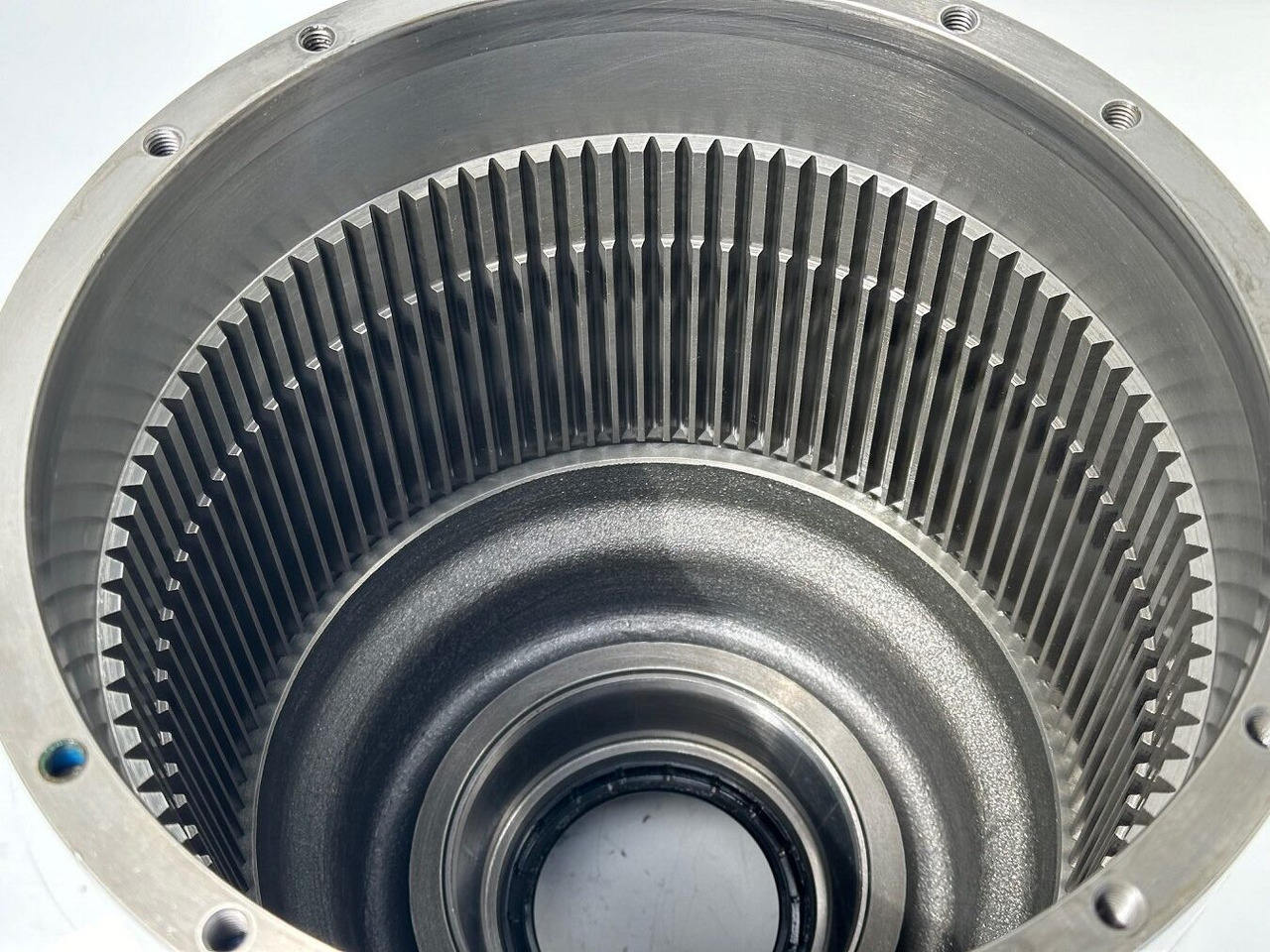 Motor de giro por Escavadeira Liebherr Abtriebswellengehäuse ID-Nr.90015650 - Innenrad ID-Nr.90015651 inkl. beiden Kegelrollenlager ID-Nr.761008503 - ID-Nr.10195527.  SAT225/268 - SAT250/278 - SAT250/283.   #11501.31885#: foto 8