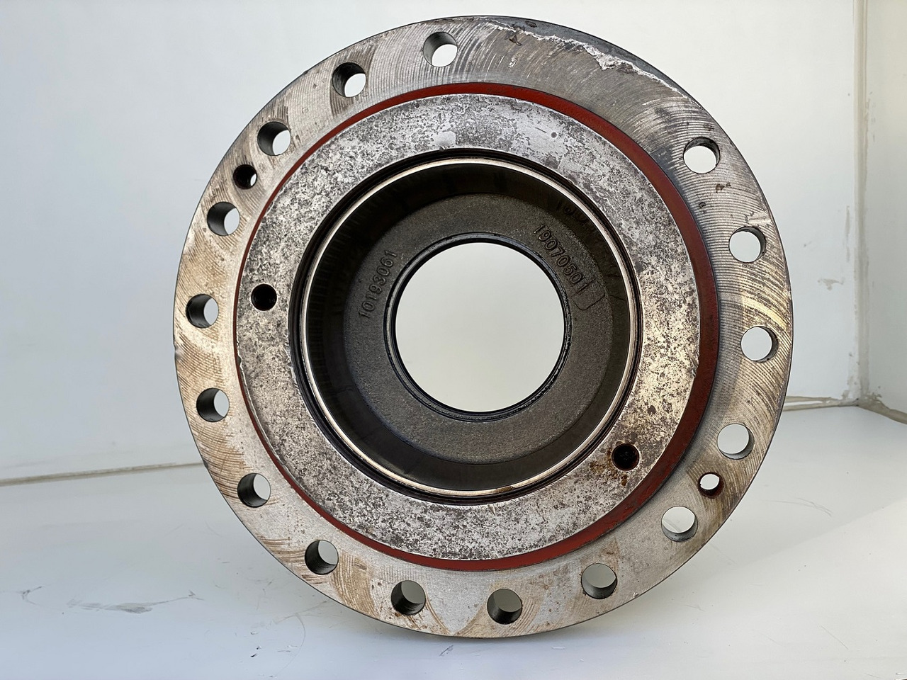 Motor de giro por Escavadora de rastos Liebherr Abtriebswellengehäuse ID-Nr.90208566 - Liebherr Innenrad ID-Nr.90216346 and Kegelrollenlager ID-Nr.761001903.  R926, R928, R930.   #0170#0161#: foto 17