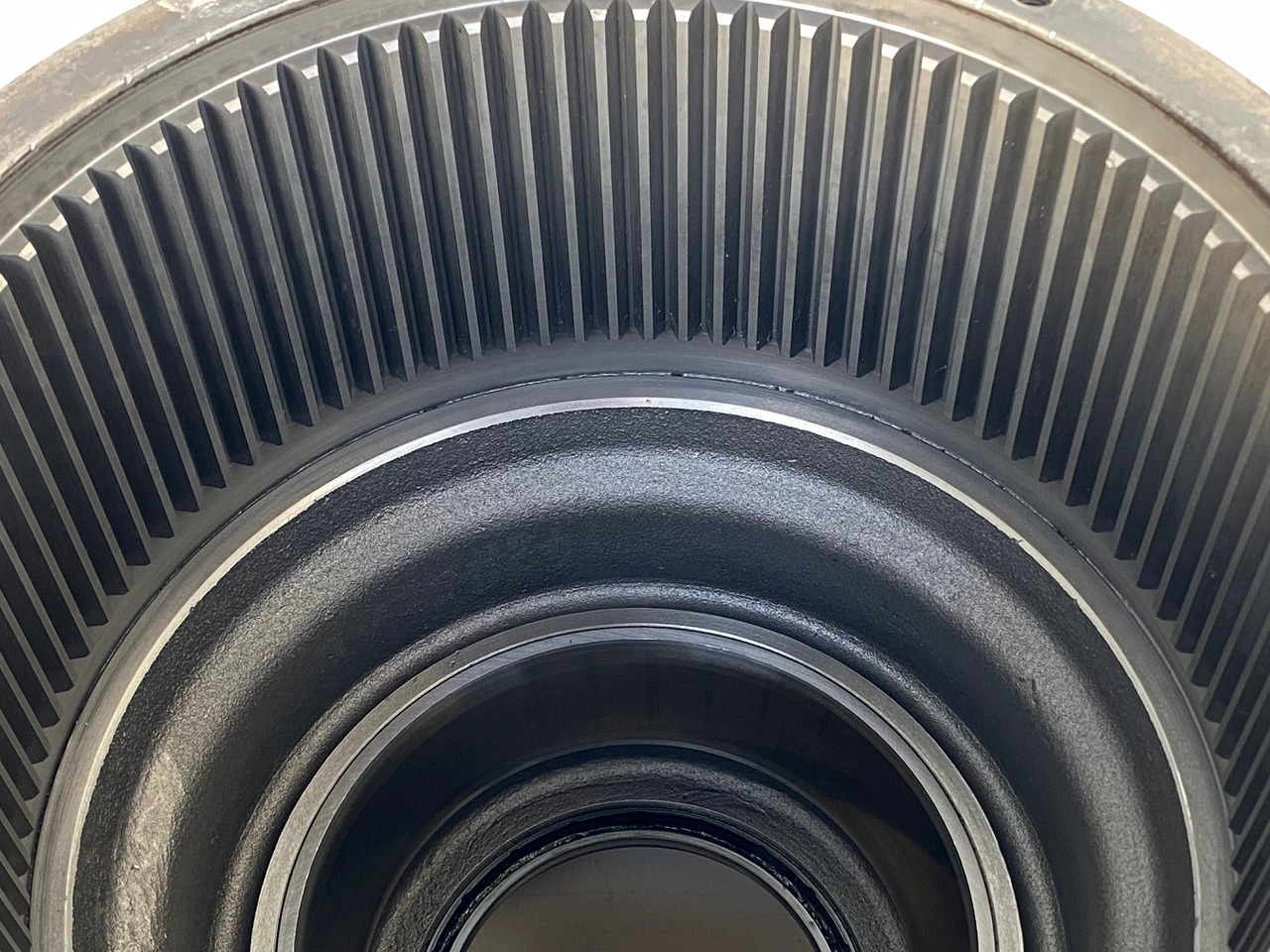 Motor de giro por Escavadora de rastos Liebherr Abtriebswellengehäuse ID-Nr.90208566 - Liebherr Innenrad ID-Nr.90216346 and Kegelrollenlager ID-Nr.761001903.  R926, R928, R930.   #0170#0161#: foto 11