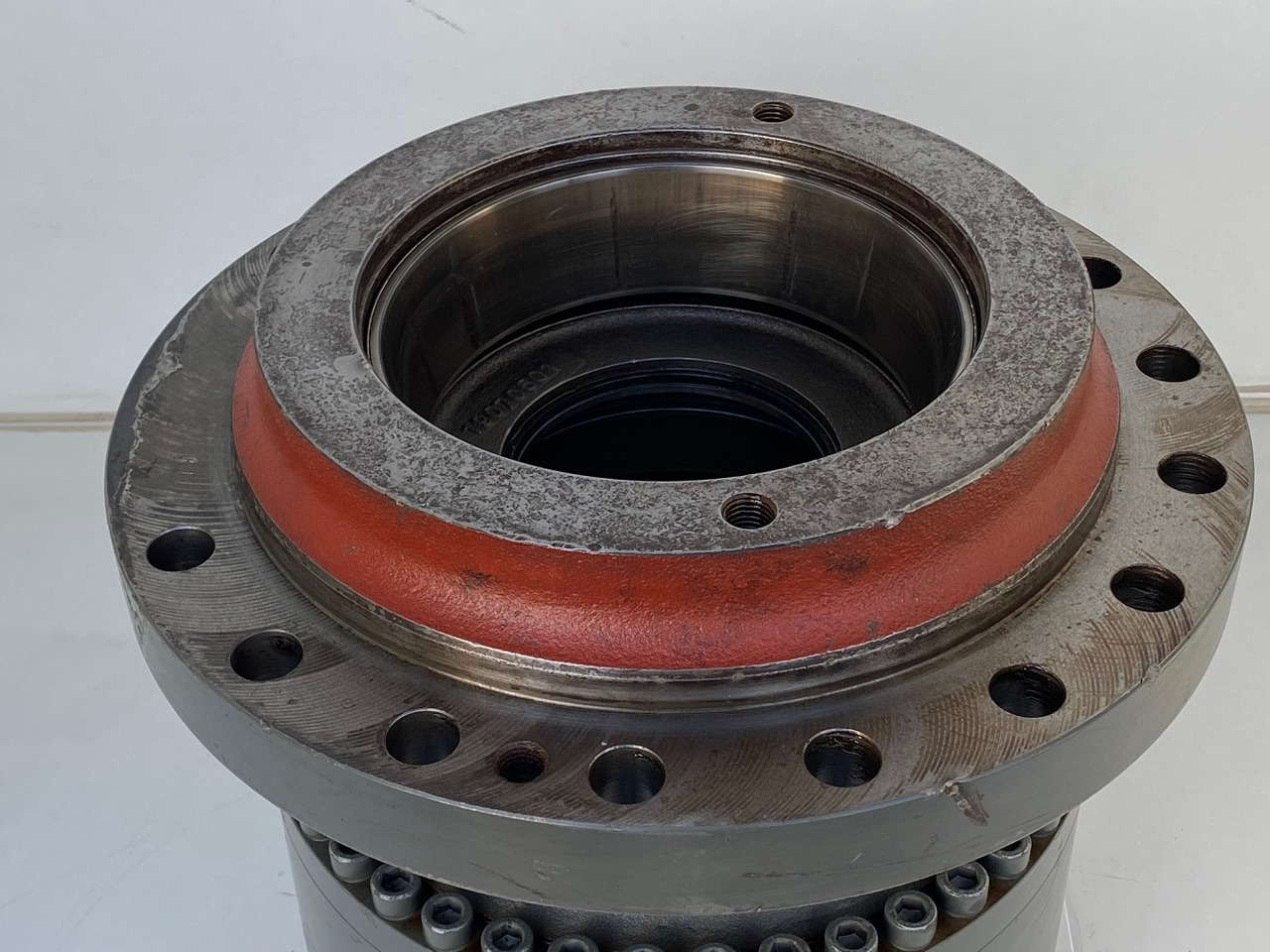 Motor de giro por Escavadora de rastos Liebherr Abtriebswellengehäuse ID-Nr.90208566 - Liebherr Innenrad ID-Nr.90216346 and Kegelrollenlager ID-Nr.761001903.  R926, R928, R930.   #0170#0161#: foto 18