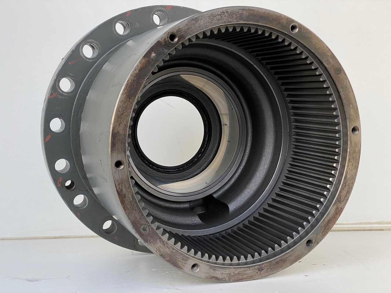 Motor de giro por Escavadora de rastos Liebherr Abtriebswellengehäuse ID-Nr.90208566 - Liebherr Innenrad ID-Nr.90216346 and Kegelrollenlager ID-Nr.761001903.  R926, R928, R930.   #0170#0161#: foto 6