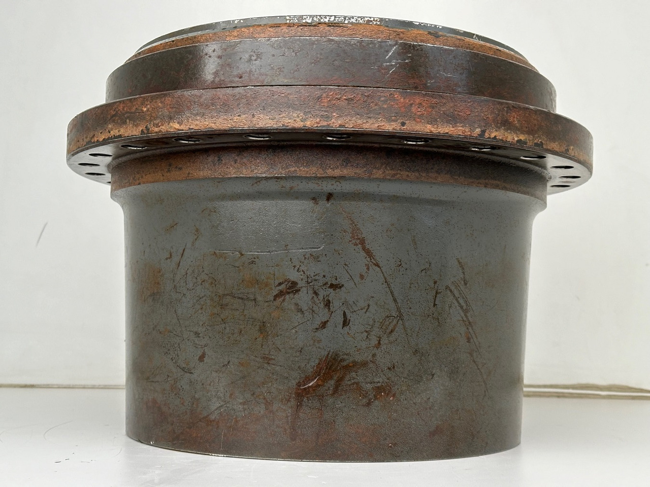 Liebherr Anschlußträger ID-Nr.90207972 mit Innenrad ID-Nr.944315903. FAT400P130-FAT400P139. R926,R928,R930,R934,R936,R938. #0992#0972# - Transmissão por Máquina de construção: foto 2 Liebherr Anschlußträger ID-Nr.90207972 mit Innenrad ID-Nr.944315903. FAT400P130-FAT400P139. R926,R928,R930,R934,R936,R938. #0992#0972# - Transmissão por Máquina de construção: foto 2