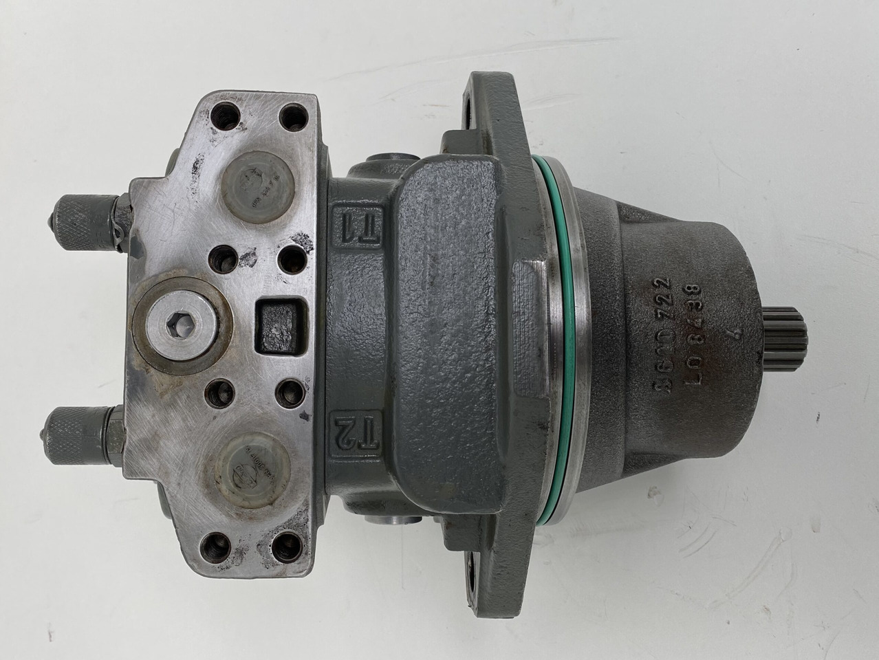 Liebherr Hydraulikeinbaumotor FMF045, ID-Nr.11432813. A913 COMP, A914 COMP, A914, A916 COMP ,A916, A918 COMP, A918, A920, A922 RAIL, A924 RAIL, LH18, R914 COMP, R914, R918, R920 K-LC,R920 K-NLC. #1055 - Motor de giro por Máquina de construção: foto 5 Liebherr Hydraulikeinbaumotor FMF045, ID-Nr.11432813. A913 COMP, A914 COMP, A914, A916 COMP ,A916, A918 COMP, A918, A920, A922 RAIL, A924 RAIL, LH18, R914 COMP, R914, R918, R920 K-LC,R920 K-NLC. #1055 - Motor de giro por Máquina de construção: foto 5