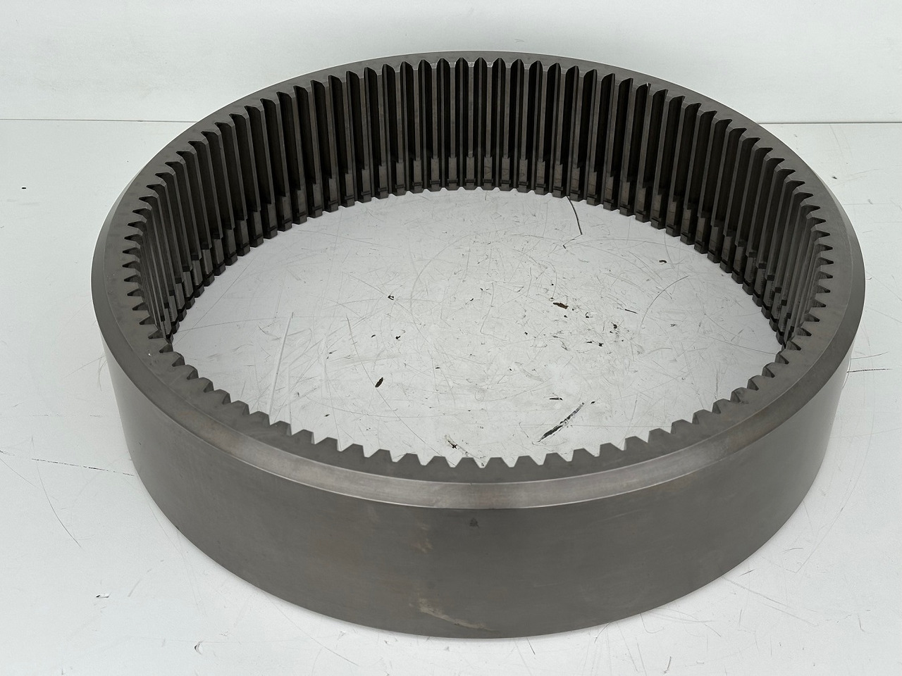 Liebherr Original Innenrad ID-Nr.944427803. FAT500E502,FAT500E503,FAT500E517,FAT500E518,FAT500F522,FAT500F522,FAT500F528,FAT500F529.PR734,PR73605,PR7363,PR7364,PR736,RL44,RL46,RL463. #944427803.31.07# - Comando final por Máquina de construção: foto 2 Liebherr Original Innenrad ID-Nr.944427803. FAT500E502,FAT500E503,FAT500E517,FAT500E518,FAT500F522,FAT500F522,FAT500F528,FAT500F529.PR734,PR73605,PR7363,PR7364,PR736,RL44,RL46,RL463. #944427803.31.07# - Comando final por Máquina de construção: foto 2