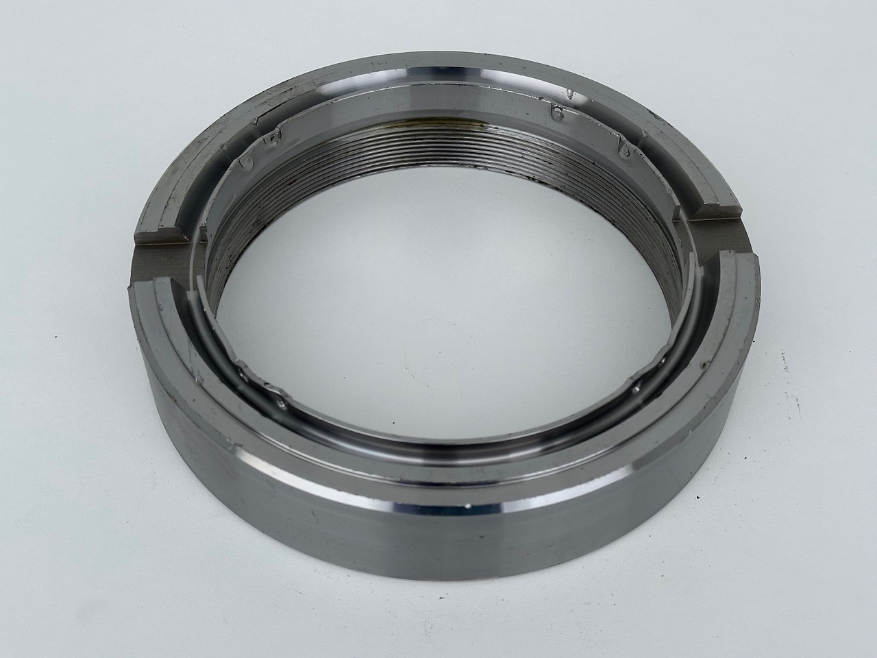 Liebherr Original Nutmutter ID-Nr.9443117 - ID-Nr.944311703. LH110,A974,LOS974,P974,P976,R974,R976,R980,P994,P995,R944,R995. #944311703.30.12.02# - Motor de giro por Máquina de construção: foto 1 Liebherr Original Nutmutter ID-Nr.9443117 - ID-Nr.944311703. LH110,A974,LOS974,P974,P976,R974,R976,R980,P994,P995,R944,R995. #944311703.30.12.02# - Motor de giro por Máquina de construção: foto 1
