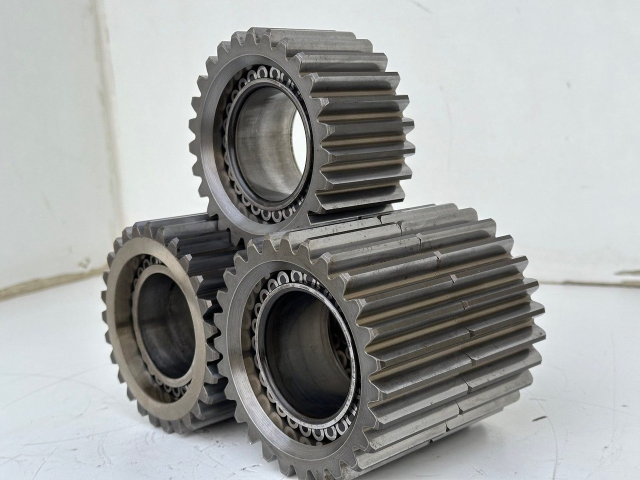 Liebherr Planetenrad ID-Nr.90024935. FAT400P112 - FAT400P130 - FAT400P139. R926, R928, R930, R934, R936, R938, R940, R944, R946, R950 T. #0992#0792# - Transmissão por Máquina de construção: foto 2 Liebherr Planetenrad ID-Nr.90024935. FAT400P112 - FAT400P130 - FAT400P139. R926, R928, R930, R934, R936, R938, R940, R944, R946, R950 T. #0992#0792# - Transmissão por Máquina de construção: foto 2