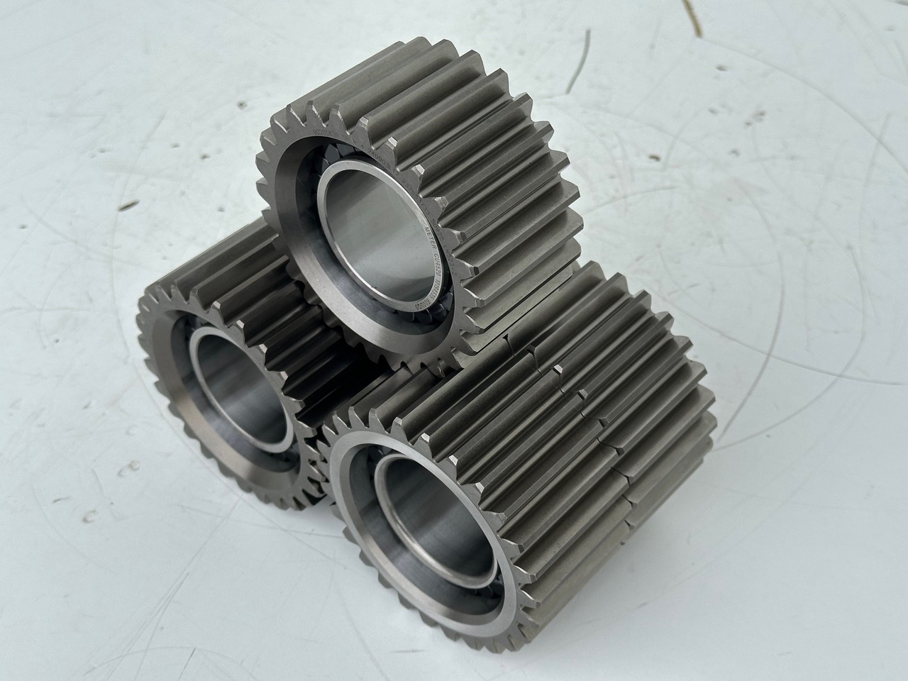 Liebherr Planetenrad ID-Nr.90205840. FAT350P126 - FAT350P138. R920 - R922 - R924 - R925 - R926 - R930 T. #90205840.22.05.03# - Comando final por Escavadora de rastos: foto 2 Liebherr Planetenrad ID-Nr.90205840. FAT350P126 - FAT350P138. R920 - R922 - R924 - R925 - R926 - R930 T. #90205840.22.05.03# - Comando final por Escavadora de rastos: foto 2