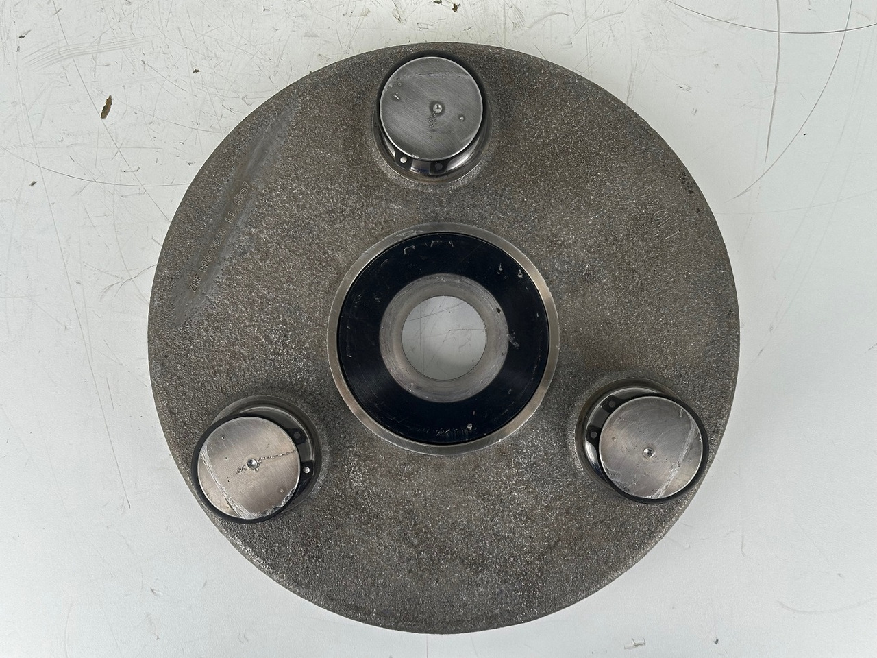 Liebherr Planetenträger ID-Nr.90024938. FAT400P112 -FAT400P130 - FAT400P139. LO1936, LOS926, R926, R928, R930, R934, R936, R940, R944, R946, R950 T. #90024938.L1.6897# - Comando final por Máquina de construção: foto 3 Liebherr Planetenträger ID-Nr.90024938. FAT400P112 -FAT400P130 - FAT400P139. LO1936, LOS926, R926, R928, R930, R934, R936, R940, R944, R946, R950 T. #90024938.L1.6897# - Comando final por Máquina de construção: foto 3