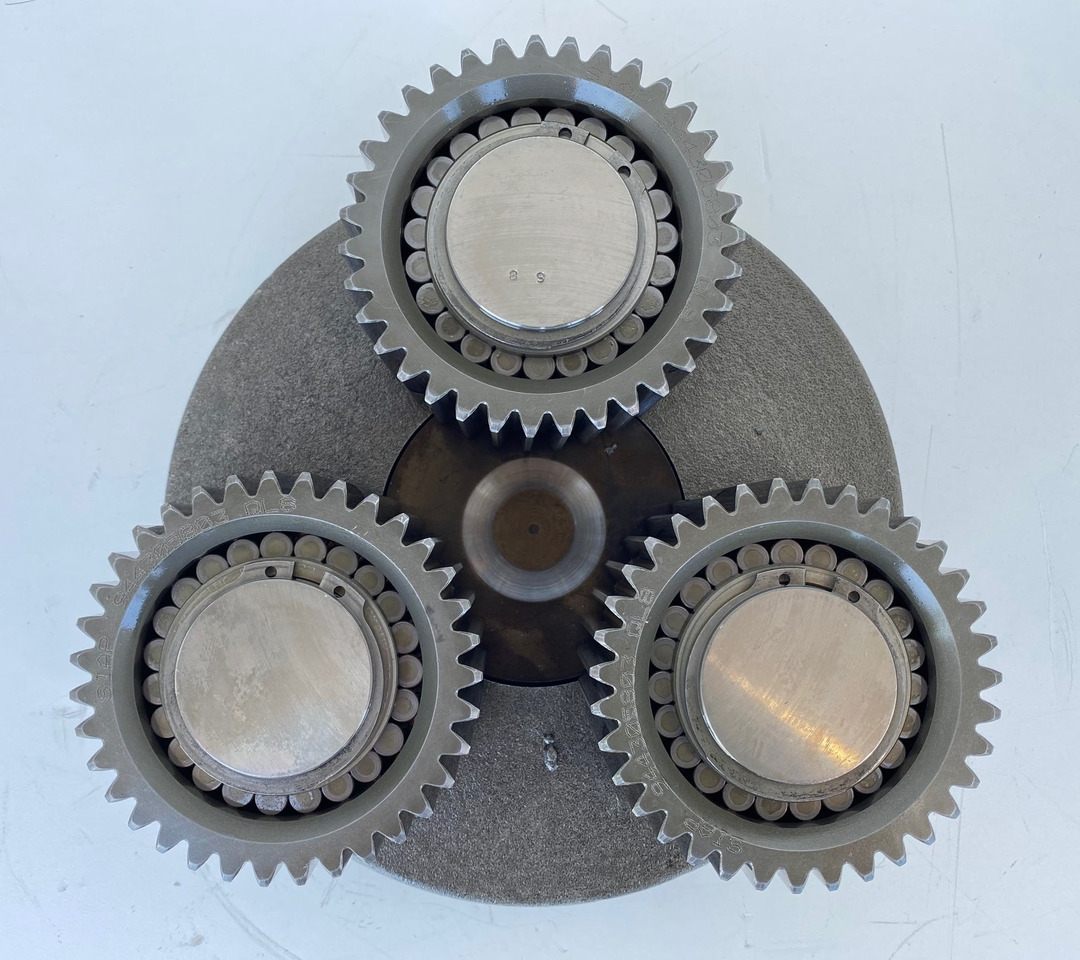 Liebherr Planetenträger ID-Nr.970559601 mit Planetenrad ID-Nr.944305703 - ID-Nr.90213986. A900,A904,A913 COMP,A914 COMP,A914,A916 COMP,A916,A918 COMP,A918,A920,A922 RAIL A924 RAIL,LH18,LH22,LH24,LH2 - Motor de giro por Máquina de construção: foto 3 Liebherr Planetenträger ID-Nr.970559601 mit Planetenrad ID-Nr.944305703 - ID-Nr.90213986. A900,A904,A913 COMP,A914 COMP,A914,A916 COMP,A916,A918 COMP,A918,A920,A922 RAIL A924 RAIL,LH18,LH22,LH24,LH2 - Motor de giro por Máquina de construção: foto 3