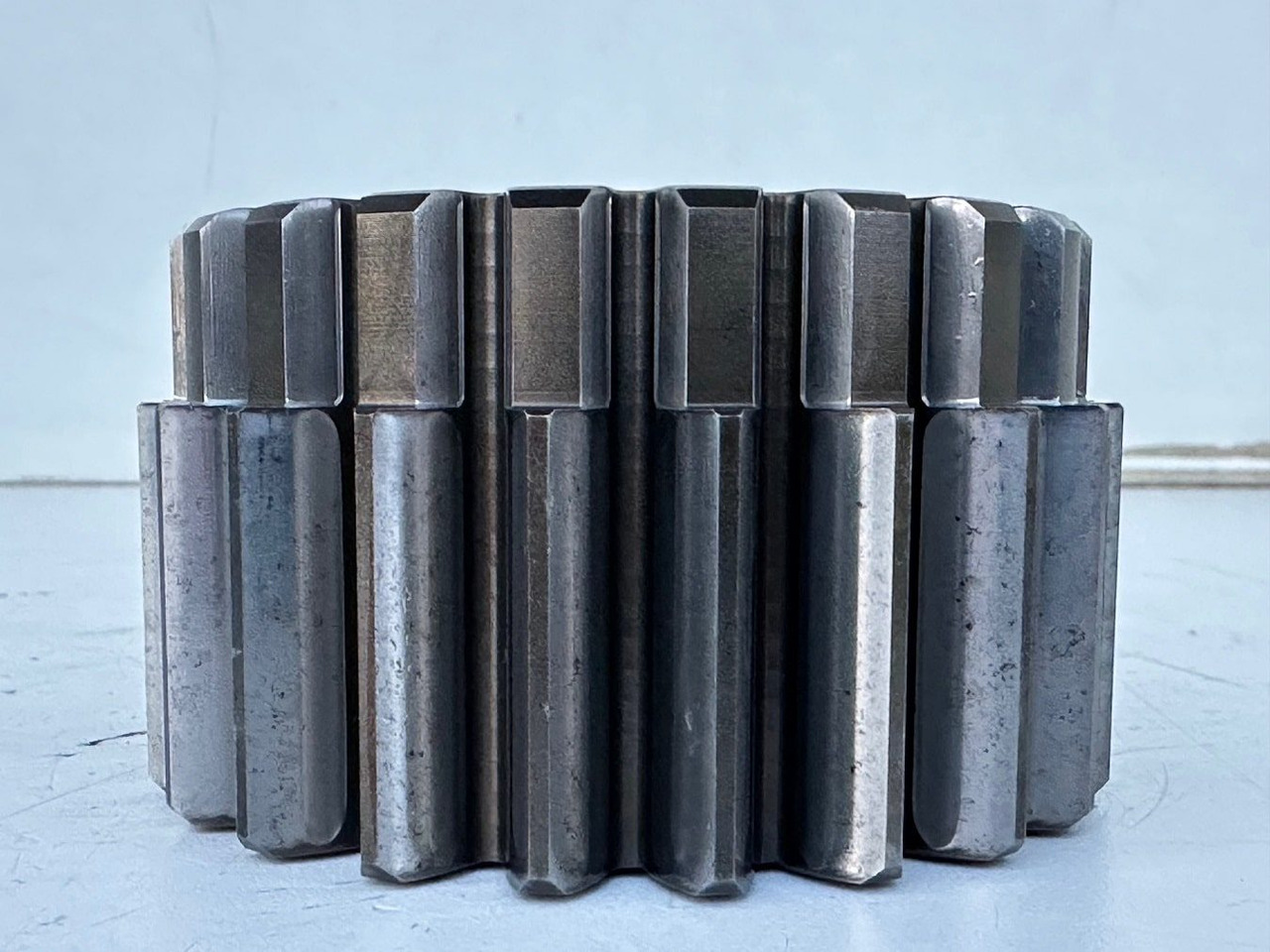 Liebherr Sonnenrad ID-Nr.90002821. FAT400P112, FAT400P130, FAT400P139. R926, R928, R930, R934, R936, R938, R940, R944, R946, R950 T. #01.51139# - Transmissão por Máquina de construção: foto 2 Liebherr Sonnenrad ID-Nr.90002821. FAT400P112, FAT400P130, FAT400P139. R926, R928, R930, R934, R936, R938, R940, R944, R946, R950 T. #01.51139# - Transmissão por Máquina de construção: foto 2