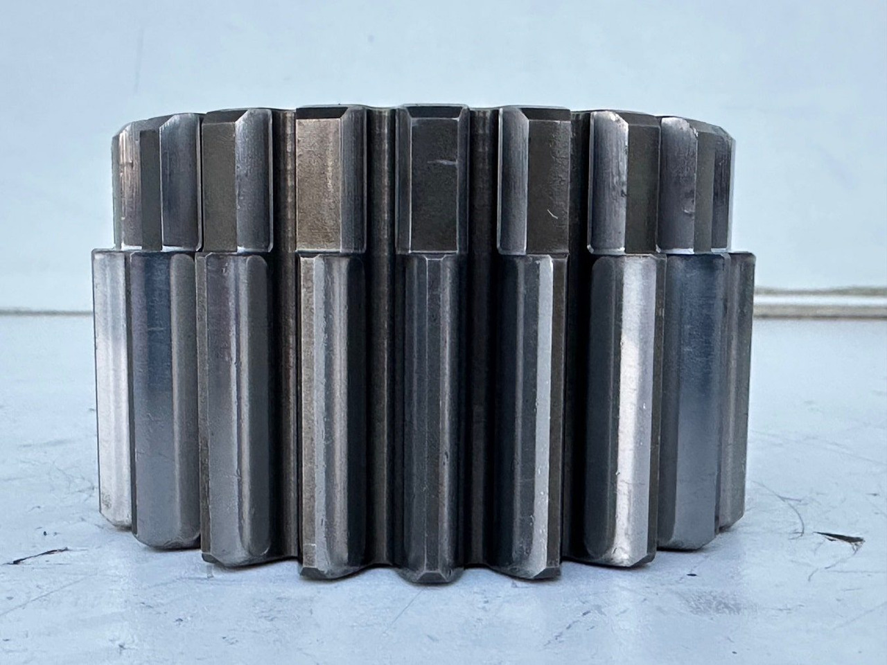 Liebherr Sonnenrad ID-Nr.90002821. FAT400P112, FAT400P130, FAT400P139. R926, R928, R930, R934, R936, R938, R940, R944, R946, R950 T. #02.51139# - Comando final por Máquina de construção: foto 2 Liebherr Sonnenrad ID-Nr.90002821. FAT400P112, FAT400P130, FAT400P139. R926, R928, R930, R934, R936, R938, R940, R944, R946, R950 T. #02.51139# - Comando final por Máquina de construção: foto 2