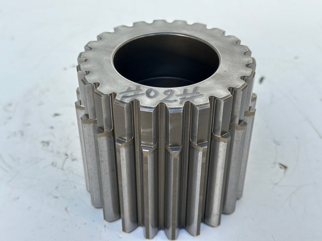 Liebherr Sonnenrad ID-Nr.90016258. FAT400P112, FAT400P130, FAT400P139. LOS1936,LOS926,R926,R928,R930,R934,R936,R938,R940,R944,R946,R950T. #SO.02.51139# - Caixa de velocidade por Máquina de construção: foto 1 Liebherr Sonnenrad ID-Nr.90016258. FAT400P112, FAT400P130, FAT400P139. LOS1936,LOS926,R926,R928,R930,R934,R936,R938,R940,R944,R946,R950T. #SO.02.51139# - Caixa de velocidade por Máquina de construção: foto 1