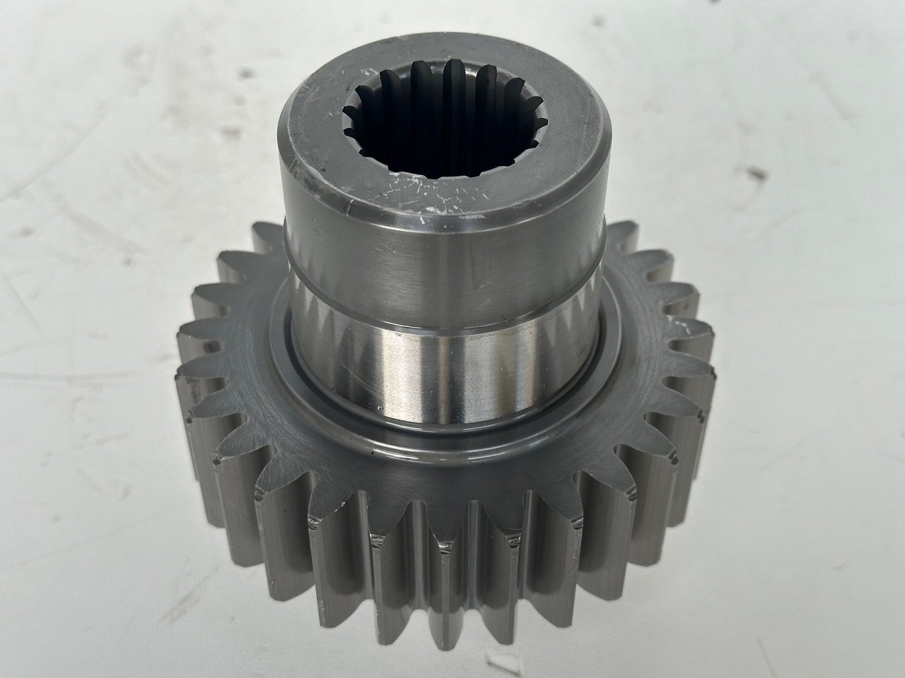 Liebherr Stirnrad ID-Nr.9080174. Pumpenverteilergetriebe Typ:PVG351 B 382. A944, E934, EP934, EP944, ER934, ER944, LOS934, P944, R944. #9080174.01# - Caixa de velocidade por Máquina de construção: foto 2 Liebherr Stirnrad ID-Nr.9080174. Pumpenverteilergetriebe Typ:PVG351 B 382. A944, E934, EP934, EP944, ER934, ER944, LOS934, P944, R944. #9080174.01# - Caixa de velocidade por Máquina de construção: foto 2