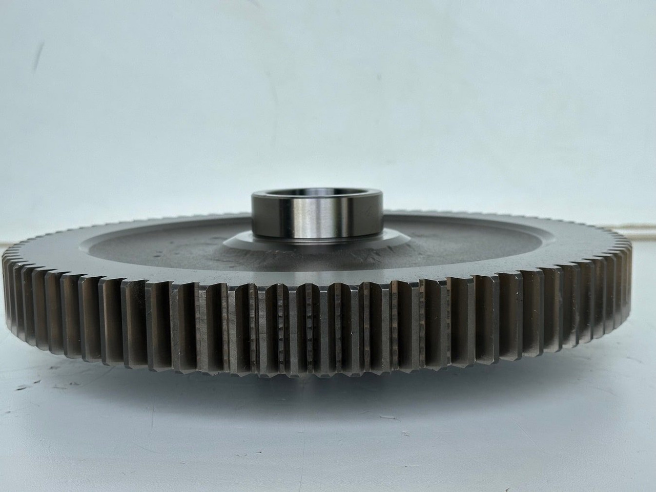 Liebherr Stirnrad ID-Nr.9443363 - ID-Nr.944336303. Fahrantrieb Typ:FAT650/508, FAT650E508, FAT650F519, FAT650F531, FAT650F549. PR752, PR754, PR756, RL52, RL64, RL66. #944336303.01# - Comando final por Máquina de construção: foto 2 Liebherr Stirnrad ID-Nr.9443363 - ID-Nr.944336303. Fahrantrieb Typ:FAT650/508, FAT650E508, FAT650F519, FAT650F531, FAT650F549. PR752, PR754, PR756, RL52, RL64, RL66. #944336303.01# - Comando final por Máquina de construção: foto 2