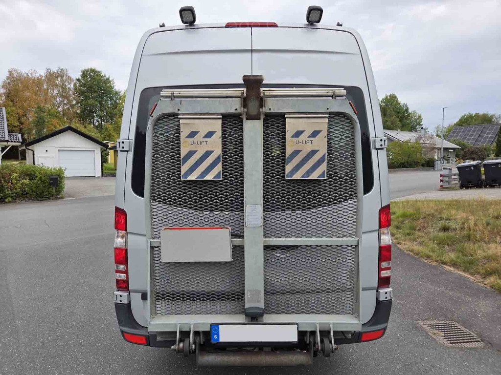 MERCEDES SPRINTER 516 CDI Automet // 7 pcs with lift - Minibus, Furgão de passageiros: foto 5 MERCEDES SPRINTER 516 CDI Automet // 7 pcs with lift - Minibus, Furgão de passageiros: foto 5