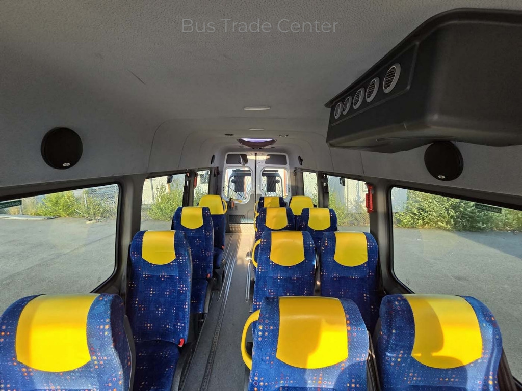 VOLKSWAGEN CRAFTER 50 SKĹP LR - Minibus, Furgão de passageiros: foto 3 VOLKSWAGEN CRAFTER 50 SKĹP LR - Minibus, Furgão de passageiros: foto 3