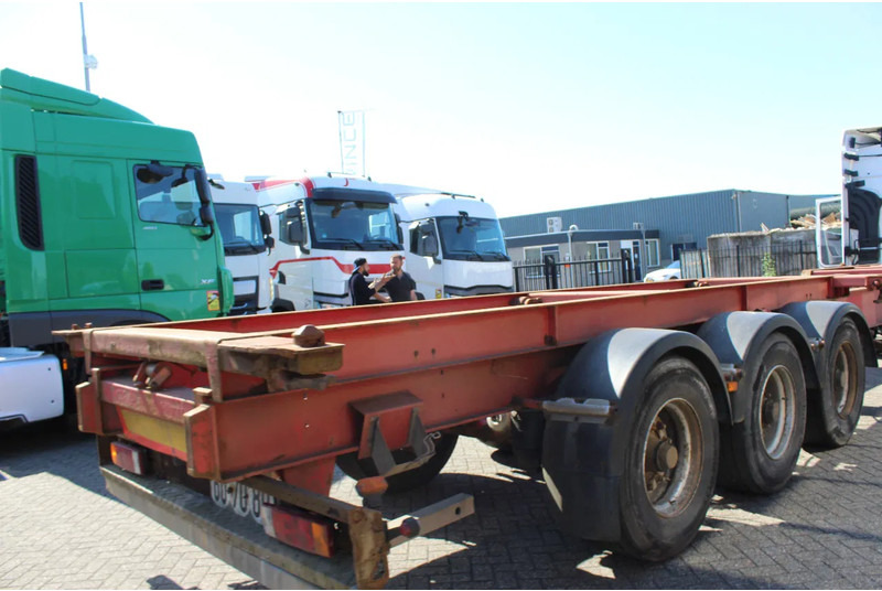 ASCA * 3AXLE * CONTAINER CHASSI * 20 feet - 40 feet - Semi-reboque transportador de contêineres/ Caixa móvel: foto 5 ASCA * 3AXLE * CONTAINER CHASSI * 20 feet - 40 feet - Semi-reboque transportador de contêineres/ Caixa móvel: foto 5