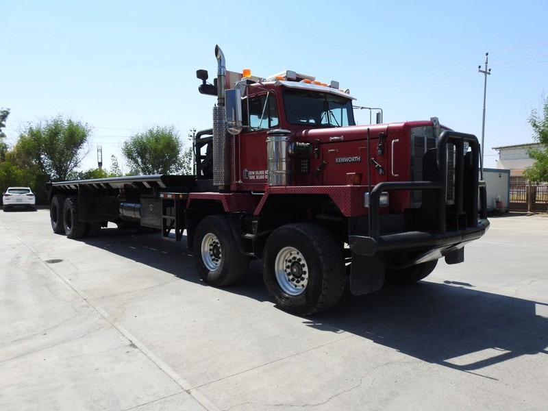 Kenworth * C500 * Bed / Winch * 8x4 Oil Field Truck * - Camião de caixa aberta/ Plataforma: foto 2 Kenworth * C500 * Bed / Winch * 8x4 Oil Field Truck * - Camião de caixa aberta/ Plataforma: foto 2