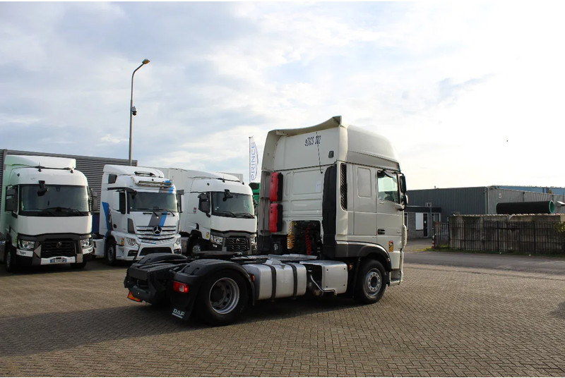 DAF XF 106.480 * RETARDER * BIG TANK * 4X2 * BIG SPACE * - Tractor: foto 4 DAF XF 106.480 * RETARDER * BIG TANK * 4X2 * BIG SPACE * - Tractor: foto 4
