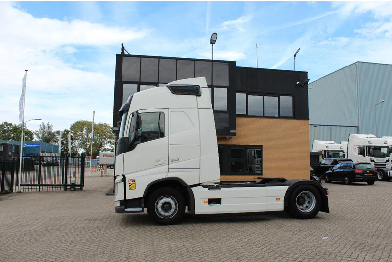 Volvo FH 13.500 * EURO6 * 4X2 * - Tractor: foto 2 Volvo FH 13.500 * EURO6 * 4X2 * - Tractor: foto 2