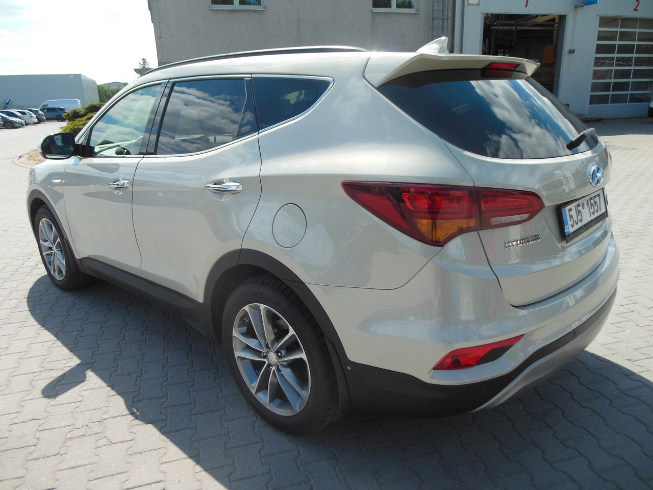 Hyundai Santa Fe 2,2 CRDi, 4WD, Automatic, Leder, Panora - SUV: foto 4 Hyundai Santa Fe 2,2 CRDi, 4WD, Automatic, Leder, Panora - SUV: foto 4