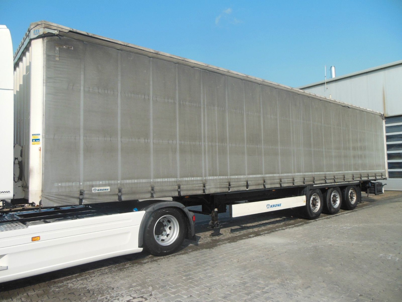 Krone SD, BPW, HUBDACH, LIFT ACHSE, 3 STÜCKS AM LAGER - Semi-reboque de lona: foto 3 Krone SD, BPW, HUBDACH, LIFT ACHSE, 3 STÜCKS AM LAGER - Semi-reboque de lona: foto 3