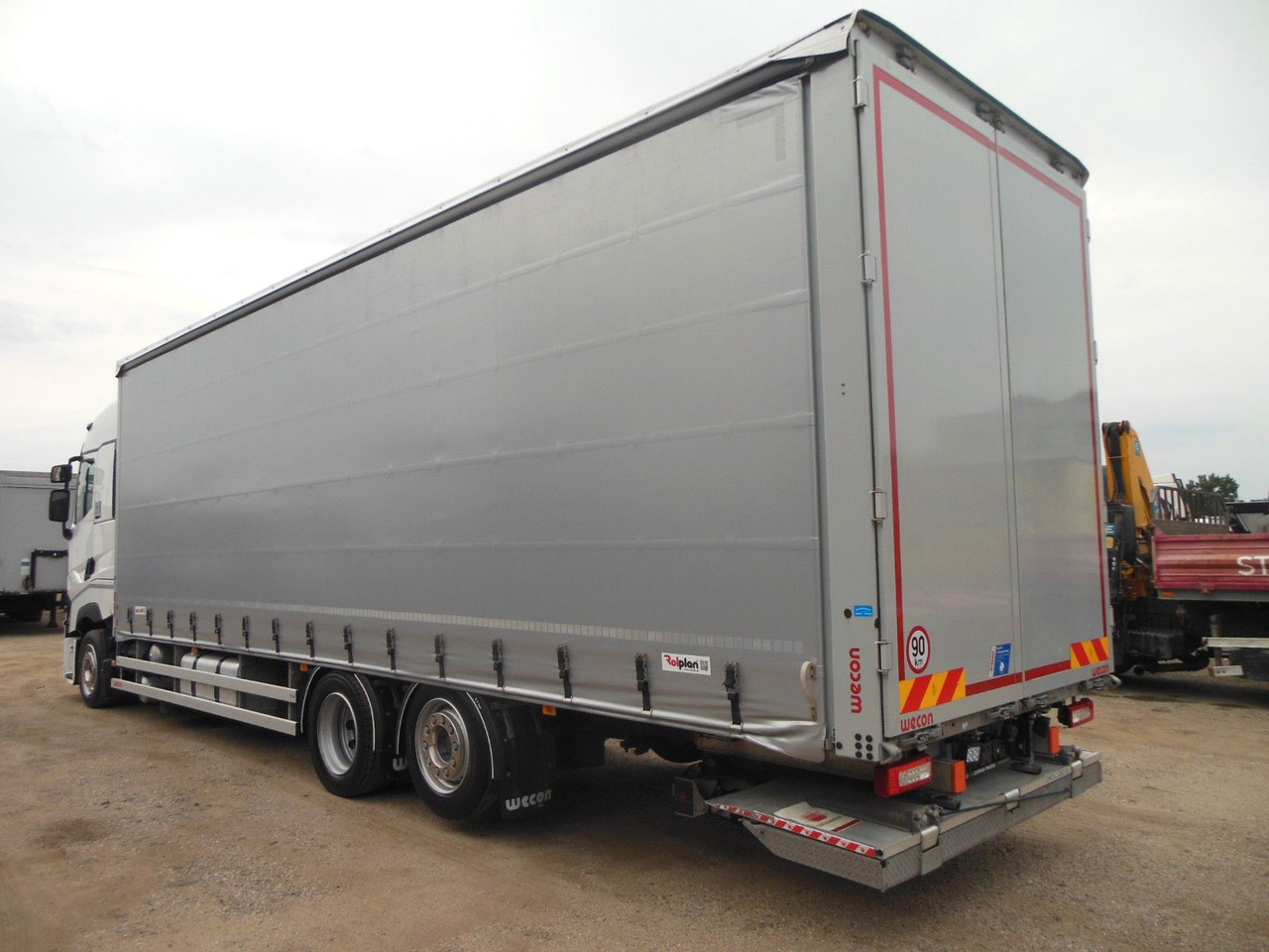 Renault T 440, 6X2, D-HOLLANDIA, 23 PALETTEN, WIE NEUE! - Camião de lona: foto 4 Renault T 440, 6X2, D-HOLLANDIA, 23 PALETTEN, WIE NEUE! - Camião de lona: foto 4