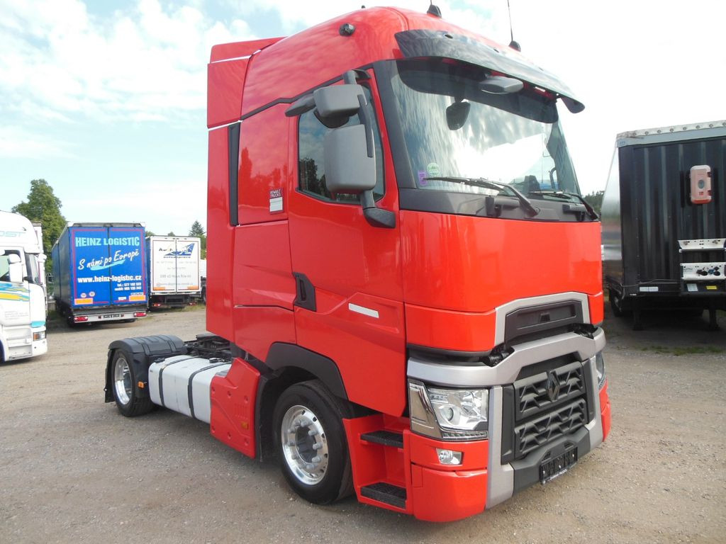 Renault T520 HIGH, COMFORT, LOWDECK, TOP STAND!! Renault T520 HIGH, COMFORT, LOWDECK, TOP STAND!! - Tractor: foto 2 Renault T520 HIGH, COMFORT, LOWDECK, TOP STAND!! Renault T520 HIGH, COMFORT, LOWDECK, TOP STAND!! - Tractor: foto 2