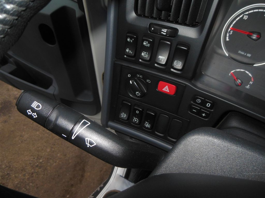 Leasing de Scania R580, V8, 8X4, 164.000 KG, TOP STAND!!! Scania R580, V8, 8X4, 164.000 KG, TOP STAND!!!: foto 20 Leasing de Scania R580, V8, 8X4, 164.000 KG, TOP STAND!!! Scania R580, V8, 8X4, 164.000 KG, TOP STAND!!!: foto 20