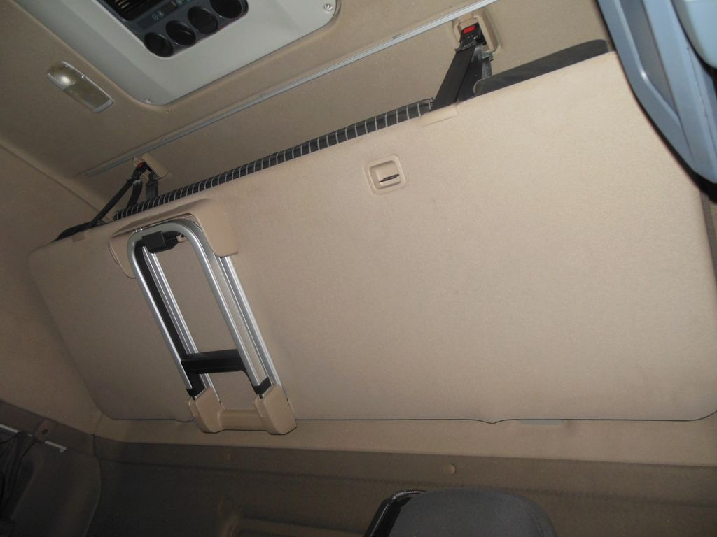 Leasing de Scania R580, V8, 8X4, 164.000 KG, TOP STAND!!! Scania R580, V8, 8X4, 164.000 KG, TOP STAND!!!: foto 16 Leasing de Scania R580, V8, 8X4, 164.000 KG, TOP STAND!!! Scania R580, V8, 8X4, 164.000 KG, TOP STAND!!!: foto 16