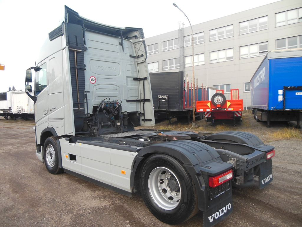 Volvo FH 13/460 TURBO COMPOUND,I-SAVE,I-PARK COOL,TOP - Tractor: foto 4 Volvo FH 13/460 TURBO COMPOUND,I-SAVE,I-PARK COOL,TOP - Tractor: foto 4