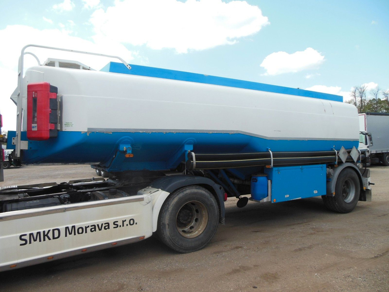 WILLIG/HALLER/HLS 240.45/2,NPC 04, 4 KAMMER - Semirreboque tanque: foto 3 WILLIG/HALLER/HLS 240.45/2,NPC 04, 4 KAMMER - Semirreboque tanque: foto 3