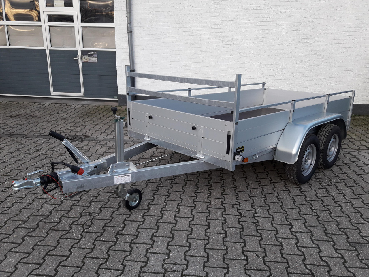 Anssems Kastenanhänger BSX 2500 301x150x45cm (M) 2500kg Winter Aktion 2024 - Reboque plataforma/ Caixa aberta: foto 1 Anssems Kastenanhänger BSX 2500 301x150x45cm (M) 2500kg Winter Aktion 2024 - Reboque plataforma/ Caixa aberta: foto 1