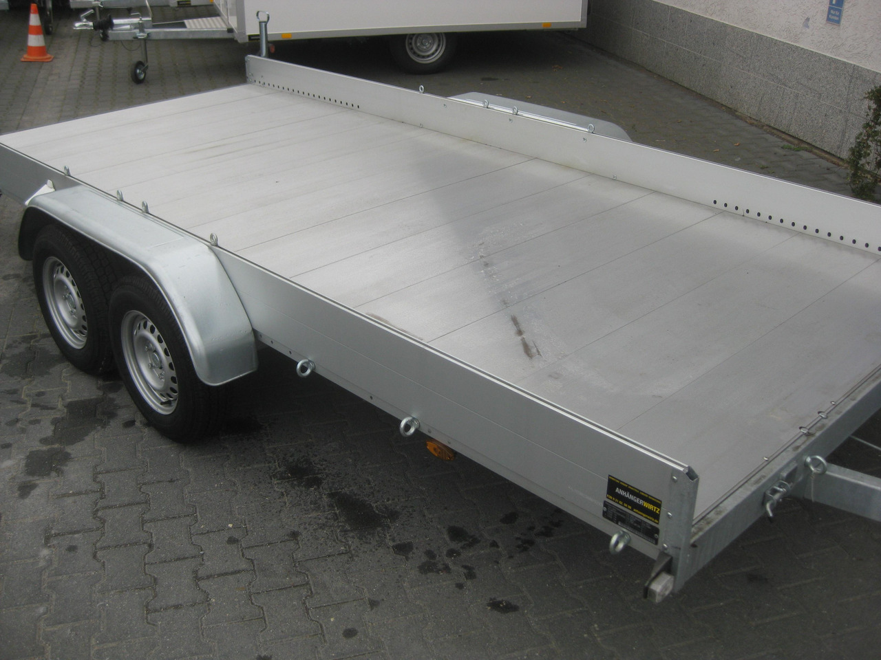 Anssems Transporter AMT 2500 440x190x18cm Aluboden Alurampen Seilwinde 2500kg Modell 22 - Reboque plataforma/ Caixa aberta: foto 3 Anssems Transporter AMT 2500 440x190x18cm Aluboden Alurampen Seilwinde 2500kg Modell 22 - Reboque plataforma/ Caixa aberta: foto 3
