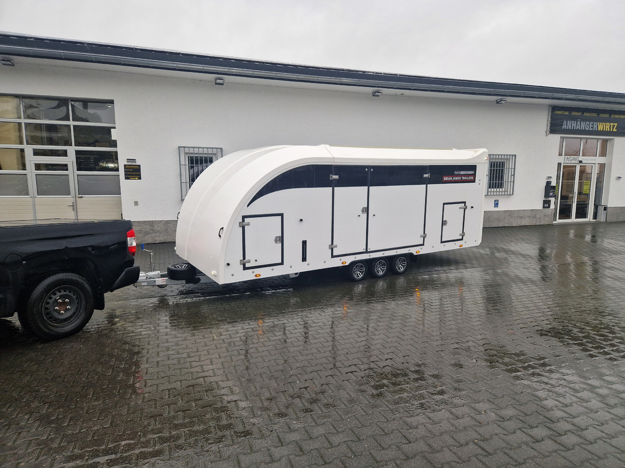 Reboque transporte de veículos BJT Race Transporter 6 396-2040 600x235x189cm weiß Lichtpaket Alufelgen darkline 10" 3500kg 22: foto 8