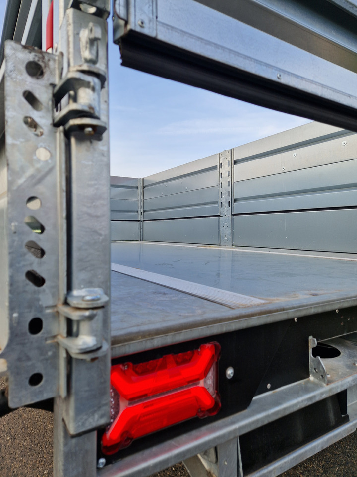 Reboque basculante Brian James Trailer Tipper 526-4020 400x200x100cm Aufsatz elek. blackline LED Tridem 3500kg Aktion: foto 12 Reboque basculante Brian James Trailer Tipper 526-4020 400x200x100cm Aufsatz elek. blackline LED Tridem 3500kg Aktion: foto 12