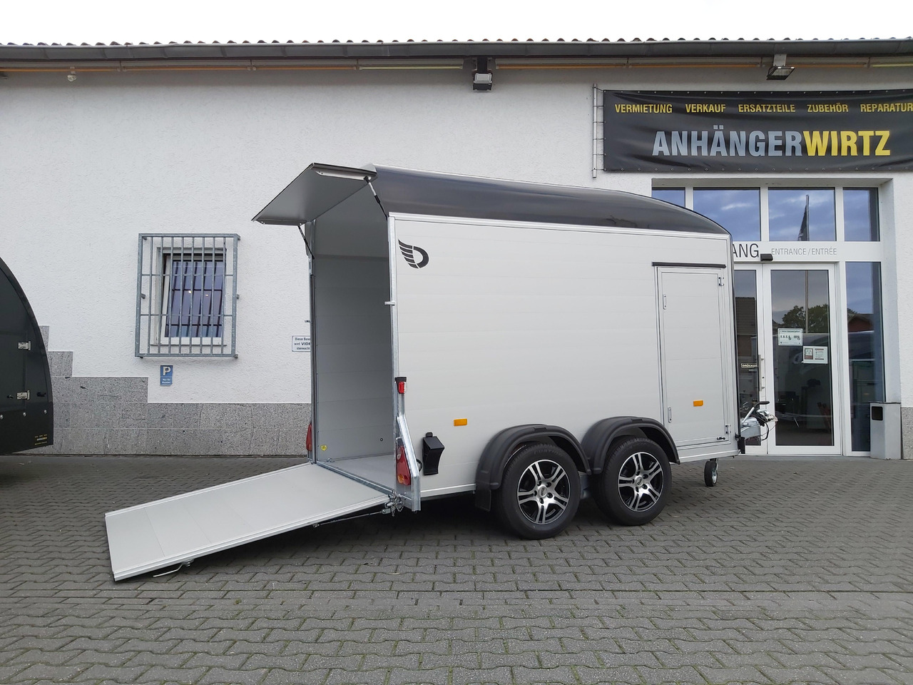 Cargo Roadster 500 312x167x199cm Alu Poly black Seitentür Alufelgen dark Pullman 100 km/H 2000kg - Reboque furgão: foto 2 Cargo Roadster 500 312x167x199cm Alu Poly black Seitentür Alufelgen dark Pullman 100 km/H 2000kg - Reboque furgão: foto 2