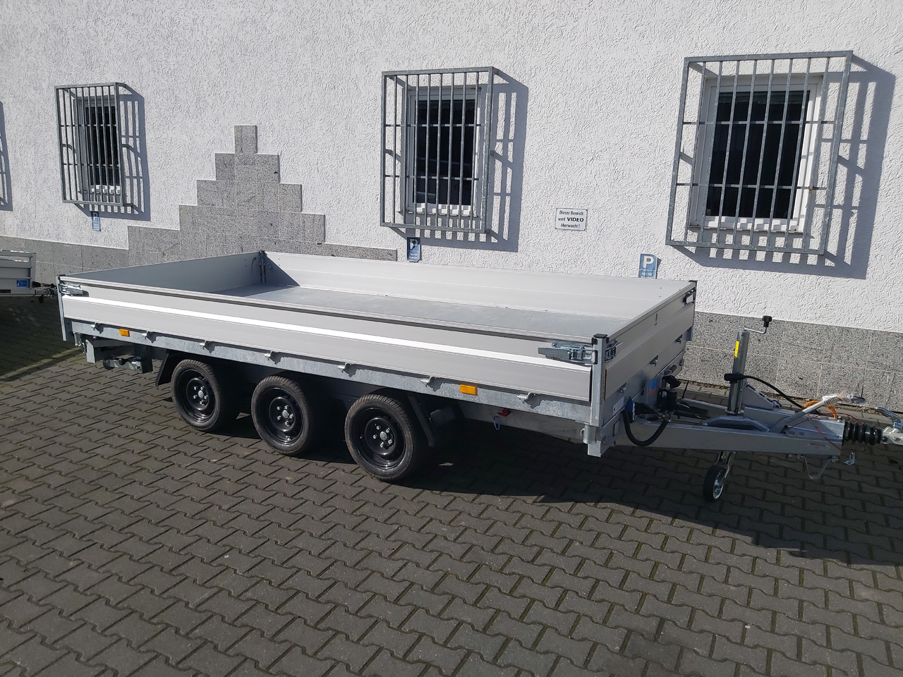 Reboque basculante Hapert COBALT HM-3 405x200x30cm Ferro Elektro + NHP Rampen Heckstützen Tridem 3500kg Abverkauf: foto 8