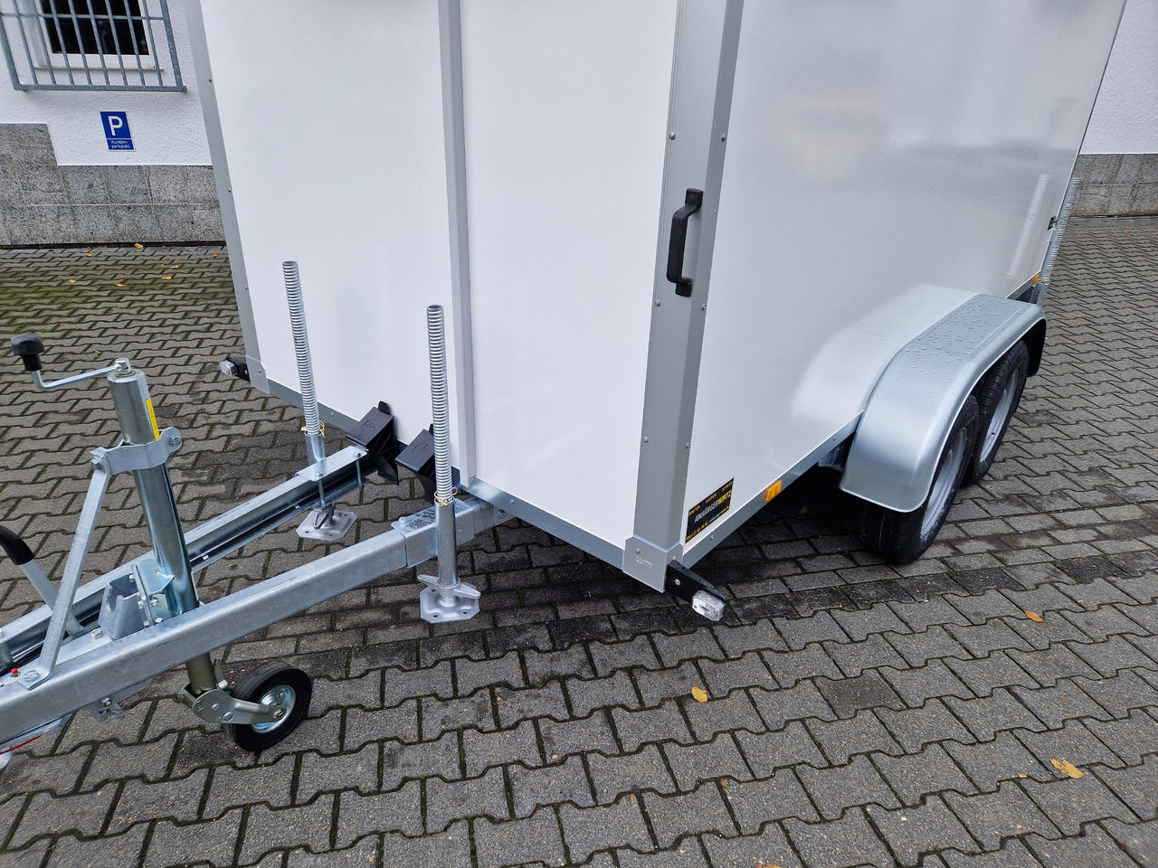 Kühlanhänger AZKF C 2735/155 343x154x200cm CiBIN 230V +Standkühlung (L) 2700kg Abverkauf - Reboque frigorífico: foto 4 Kühlanhänger AZKF C 2735/155 343x154x200cm CiBIN 230V +Standkühlung (L) 2700kg Abverkauf - Reboque frigorífico: foto 4