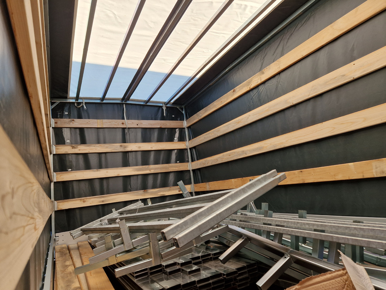 Reboque de lona MEDAX - 2 3000 405x203x210cm Hochplane grau 12" niedrig Fahrwerk 3000kg: foto 8