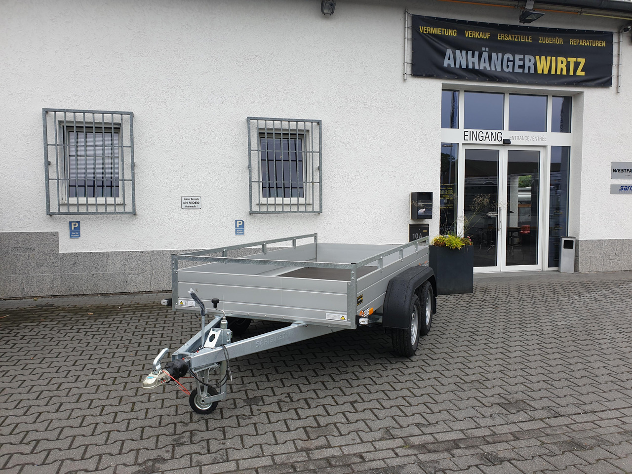 Saris Anhänger FW2000 McAlu Pro MP 305x153x45cm (M) 2000kg - Reboque plataforma/ Caixa aberta: foto 2 Saris Anhänger FW2000 McAlu Pro MP 305x153x45cm (M) 2000kg - Reboque plataforma/ Caixa aberta: foto 2